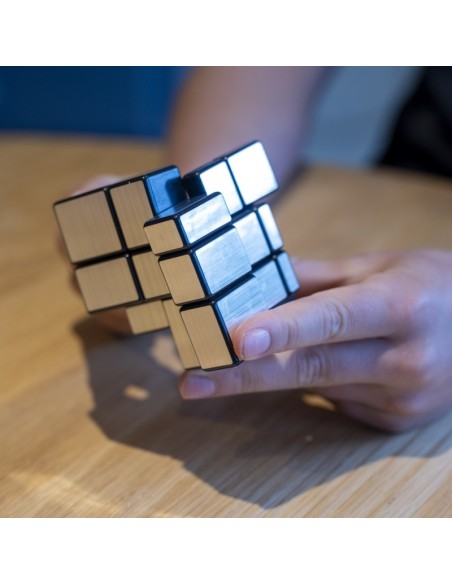 Mirror Cube - 3D puzzel met onregelmatige blokken en spiegelvlakken