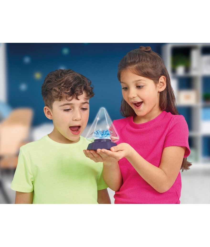 Brainstorm - Light-up Crystal Lab