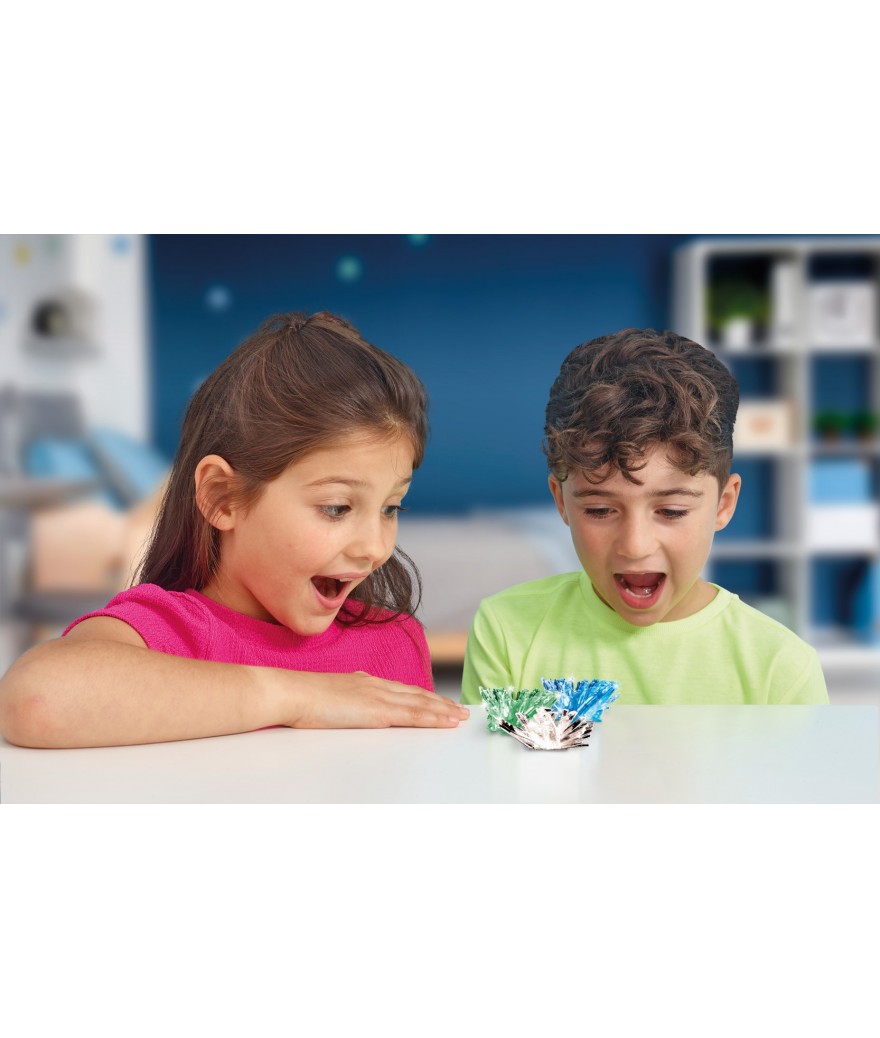 Brainstorm - Light-up Crystal Lab